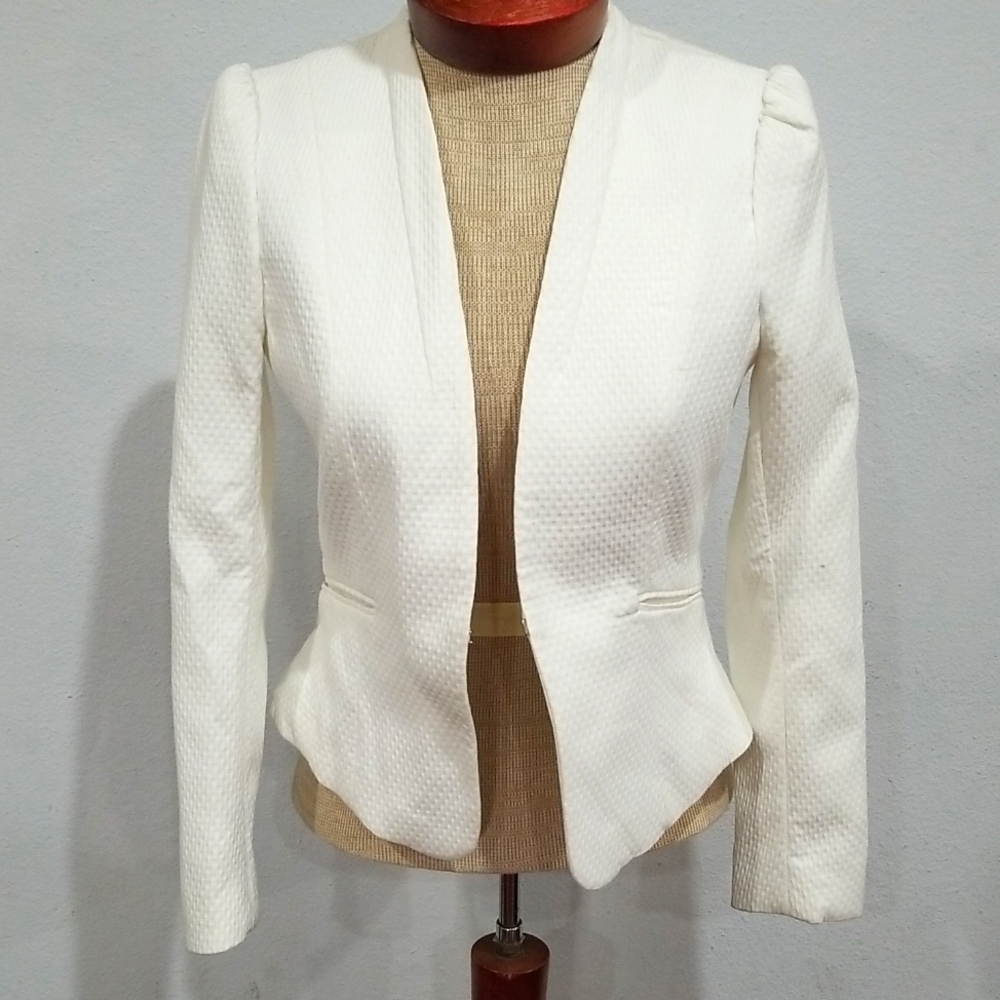 H&M Women's White Blazer Suit Jacket Size 6